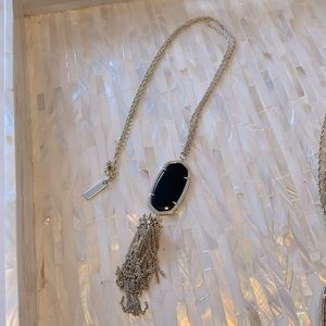 Kendra Scott necklace